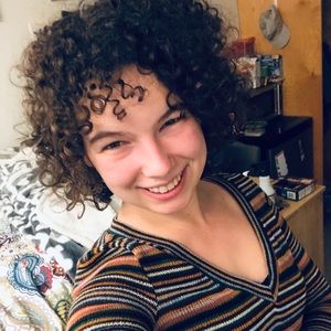 Meet your Posher, Clare